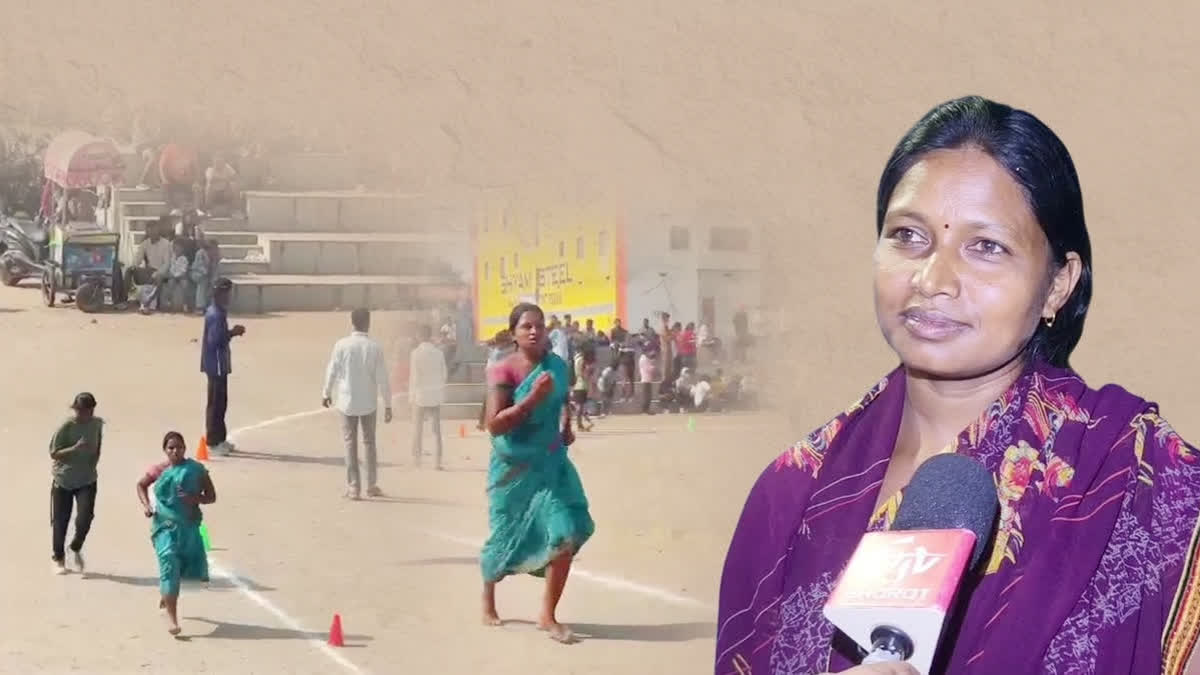 Jharkhand Woman Who Went Viral For Running Barefoot In A Saree Fails To Clear Home Guard Recruitment Test