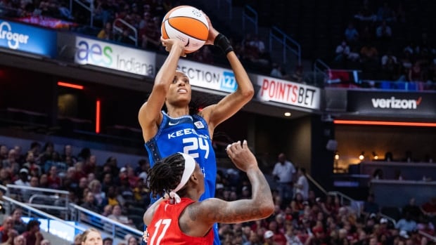 Bonner, Thomas combine for 37 points as Sun beat Fever in WNBA opener