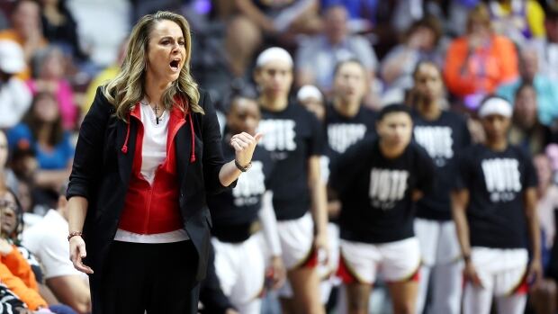How a potential decision between the WNBA, NBA is a ‘win-win’ for coach Becky Hammon