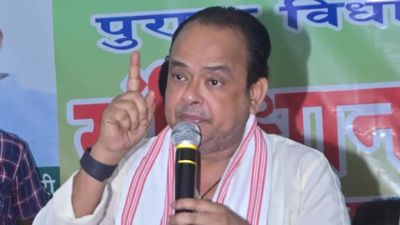 SIR controversy in Jharkhand: झारखंड के स्वास्थ्य मंत्री का विवादित बयान, BLO को घर में बंद करने की अपील पर सियासी तूफान