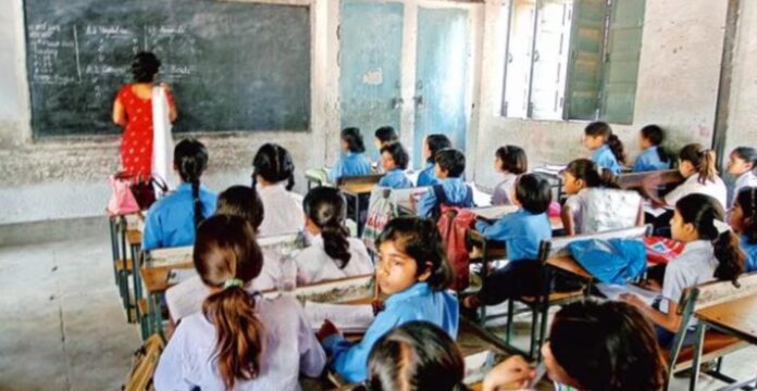 झारखंड के 515 स्कूल-कॉलेजों का बगावत: अनुदान न मिलने पर बंद हो सकते हैं द्वार