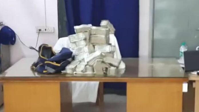 Jharkhand Congress MLAs: गिरफ्तार MLAs ने लगाए आरोप बेबुनियाद, पुलिस ने बरामद की 49 लाख की नकदी