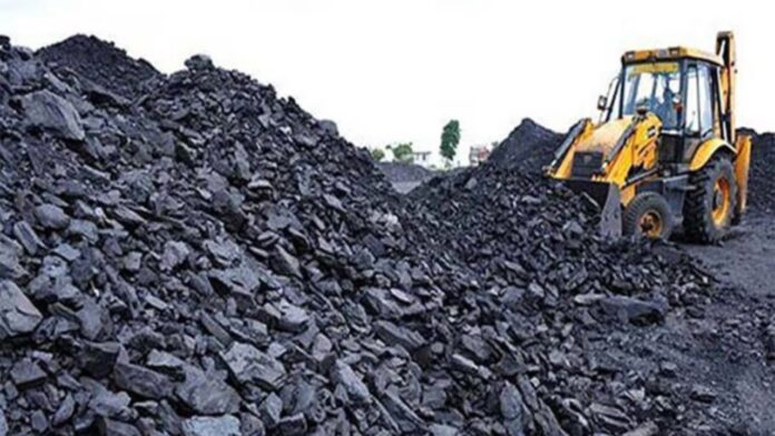 Coal India Production Target: कोल इंडिया के 875 मिलियन टन लक्ष्य पर संकट, उत्पादन गिरावट ने बढ़ाई चिंता
