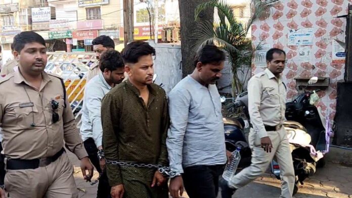 Jharkhand News: अवैध शराब मामले में रिश्वत मांगते सब-इंस्पेक्टर पवन कुमार को ACB ने किया गिरफ्तार