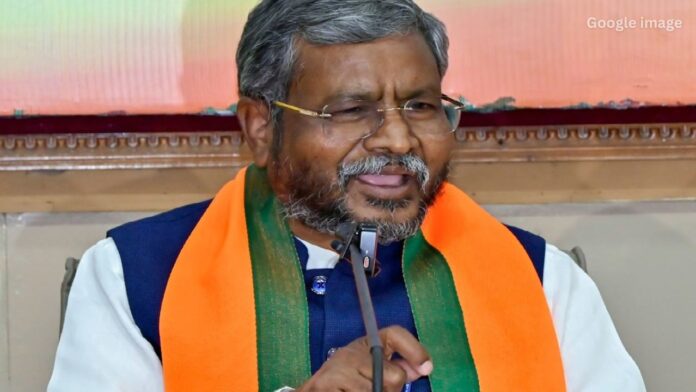 Jharkhand News: बाबूलाल मरांडी का झारखंड सरकार पर जोरदार हमला, कहा ईंधन की कमी सिर्फ अफवाह