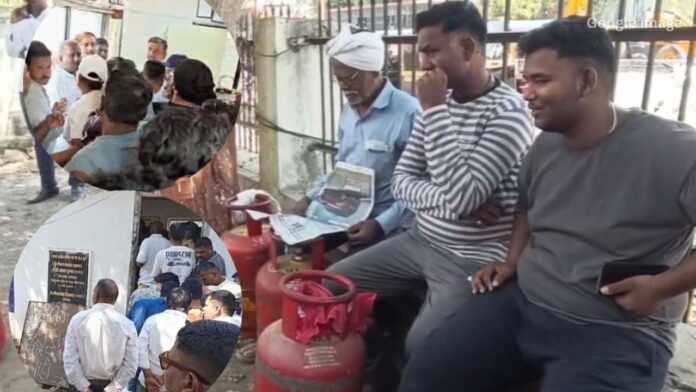 Jharkhand News: सिलेंडर के लिए बढ़ी भीड़, बरमसिया रोड पर धक्का-मुक्की और कहासुनी का माहौल
