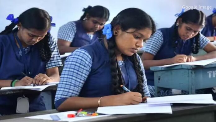 Jharkhand News: झारखंड में नया स्प्लिट सिलेबस लागू कैसे 2026-27 शैक्षणिक सत्र में बदलेगा पढ़ाई का तरीका